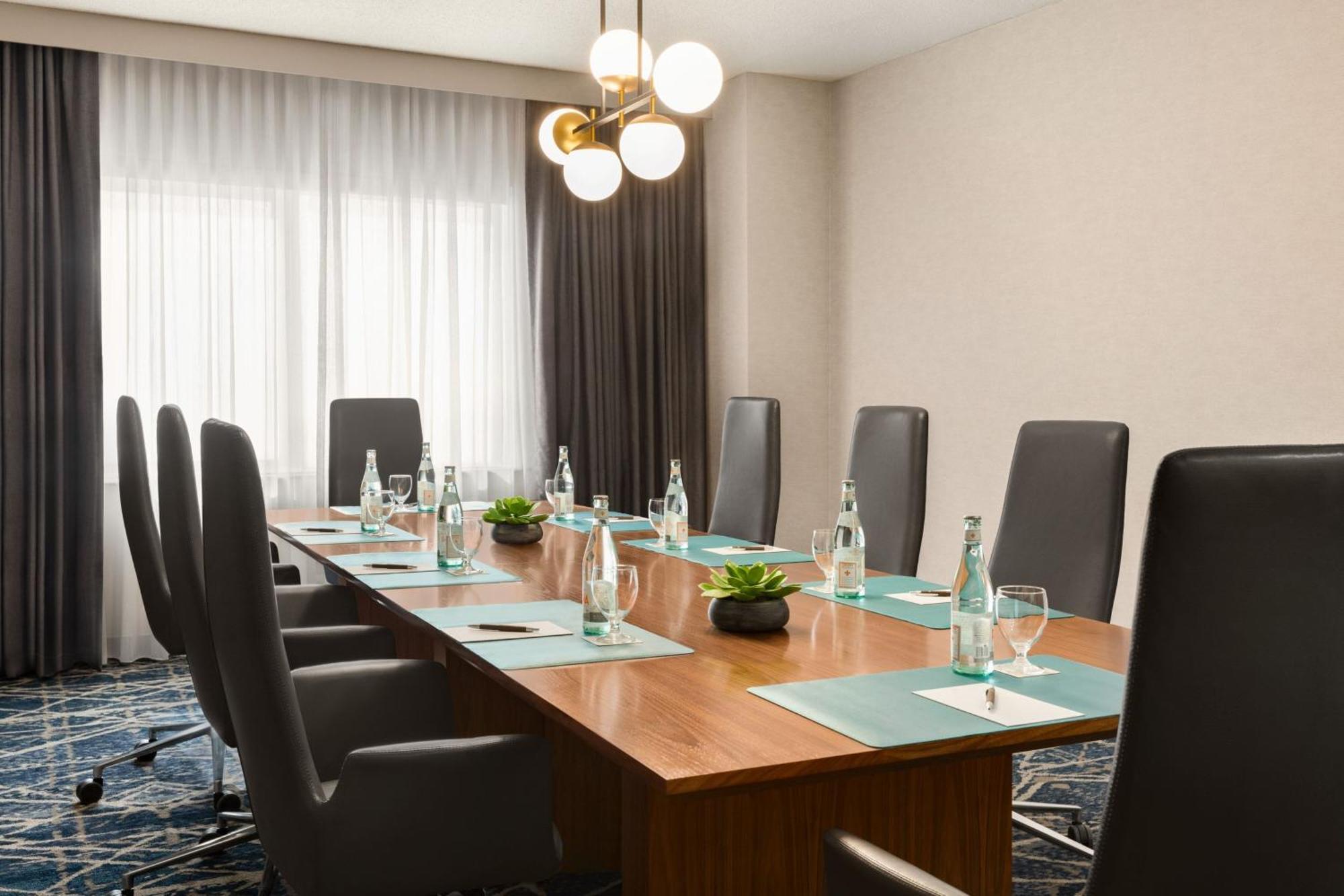 Sheraton Suites Chicago O'Hare Rosemont Eksteriør bilde